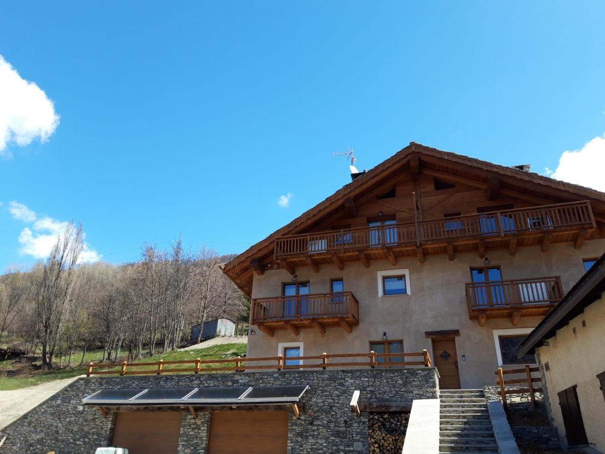 La Maison. Il Nido Dell'Aquila Bardonnèche Extérieur photo