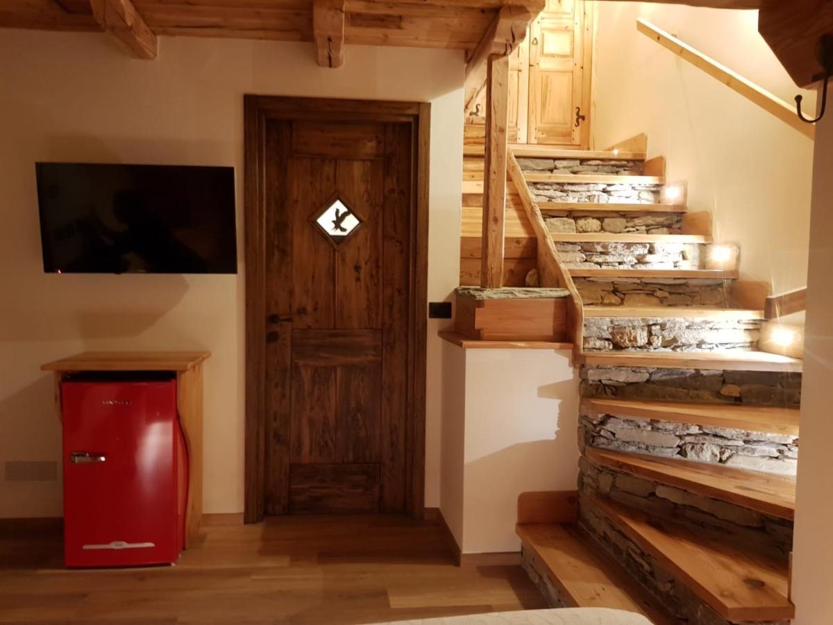 La Maison. Il Nido Dell'Aquila Bardonnèche Extérieur photo